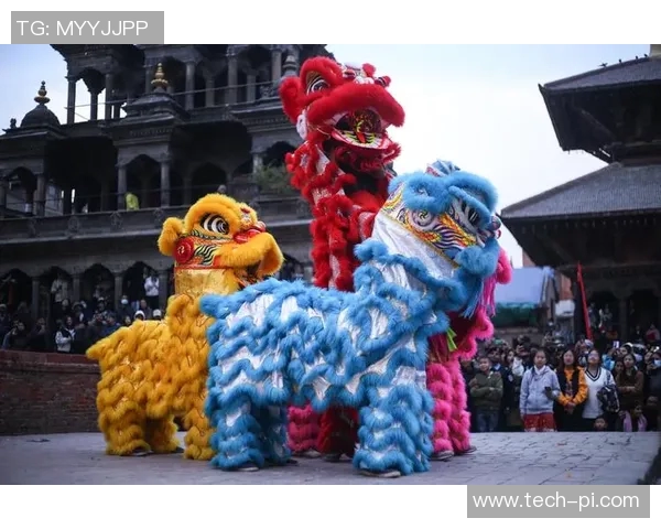 足球明星与舞狮文化的精彩碰撞高清图片展示 足球明星与舞狮文化的精彩碰撞高清图片展示